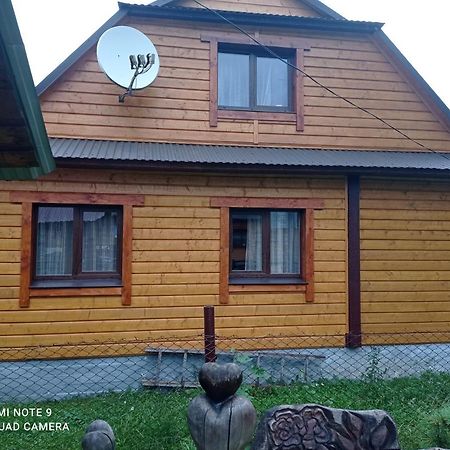 Садиба Брусний Микуличин Екстер'єр фото